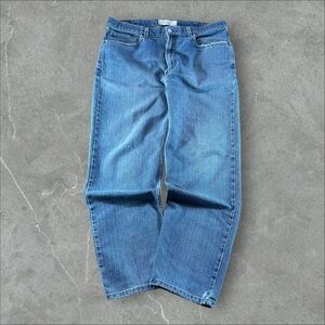 Vintage Levi’s 550 Jeans Men 38x32 Blue Relaxed Y2K Baggy Wide-Leg Grunge Denim